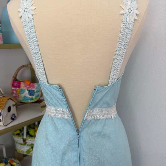 Adorable "Liza" by Lilly Pulitzer Soft Blue Floral Maxi Dress Vintage Size 11-12 - Picture 6 of 16